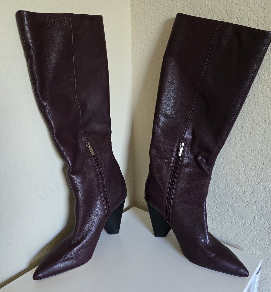 Vince Camuto leather knee high boots size 9